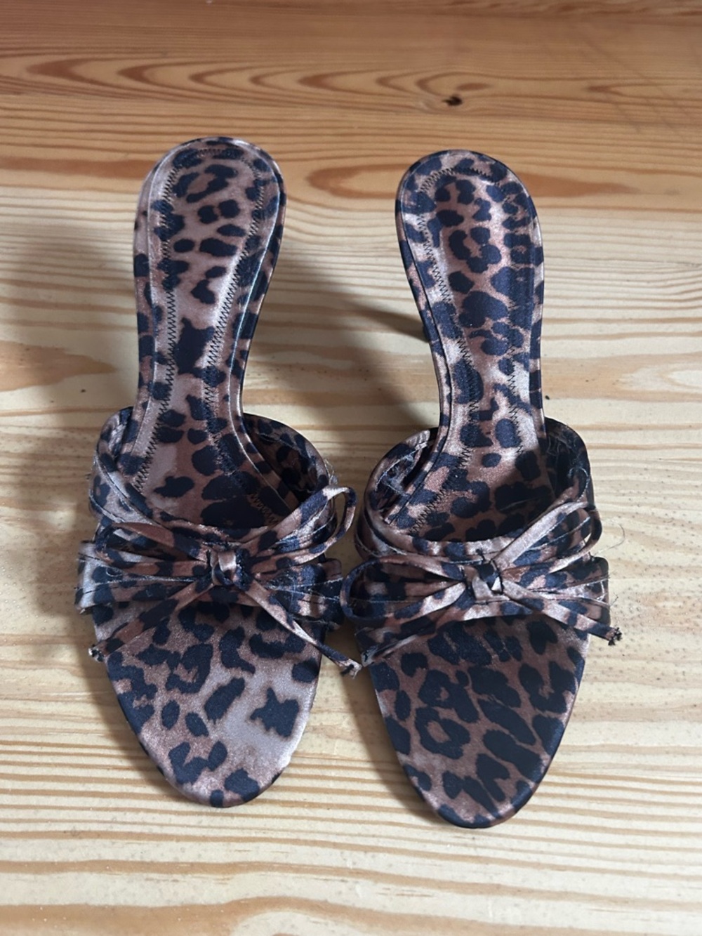 Cheetah print kitten heel